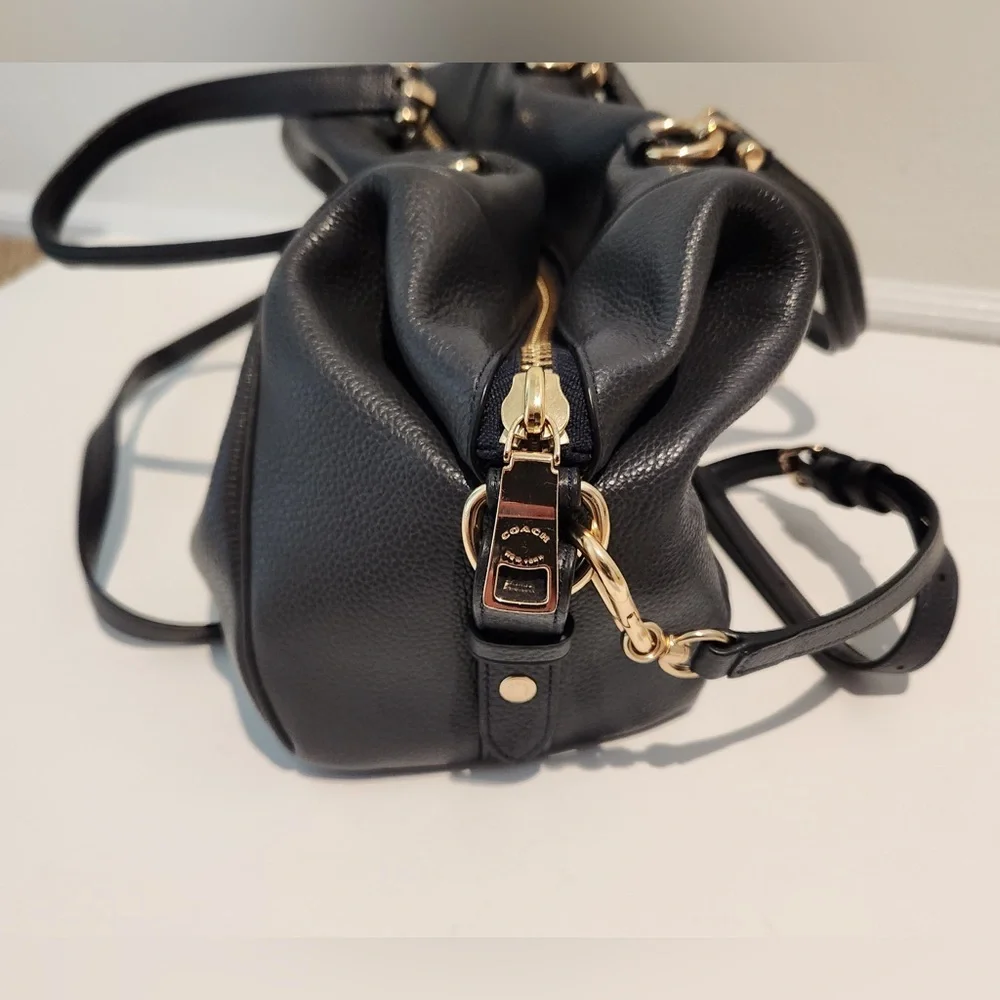 Coach Handbag - Picture 5 of 7